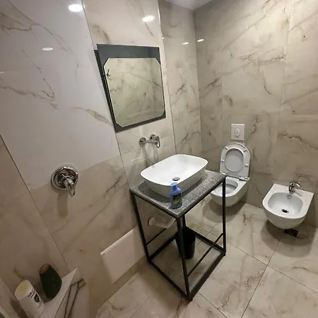 Pasha Apartment *