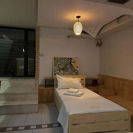 Pasha Apartment *